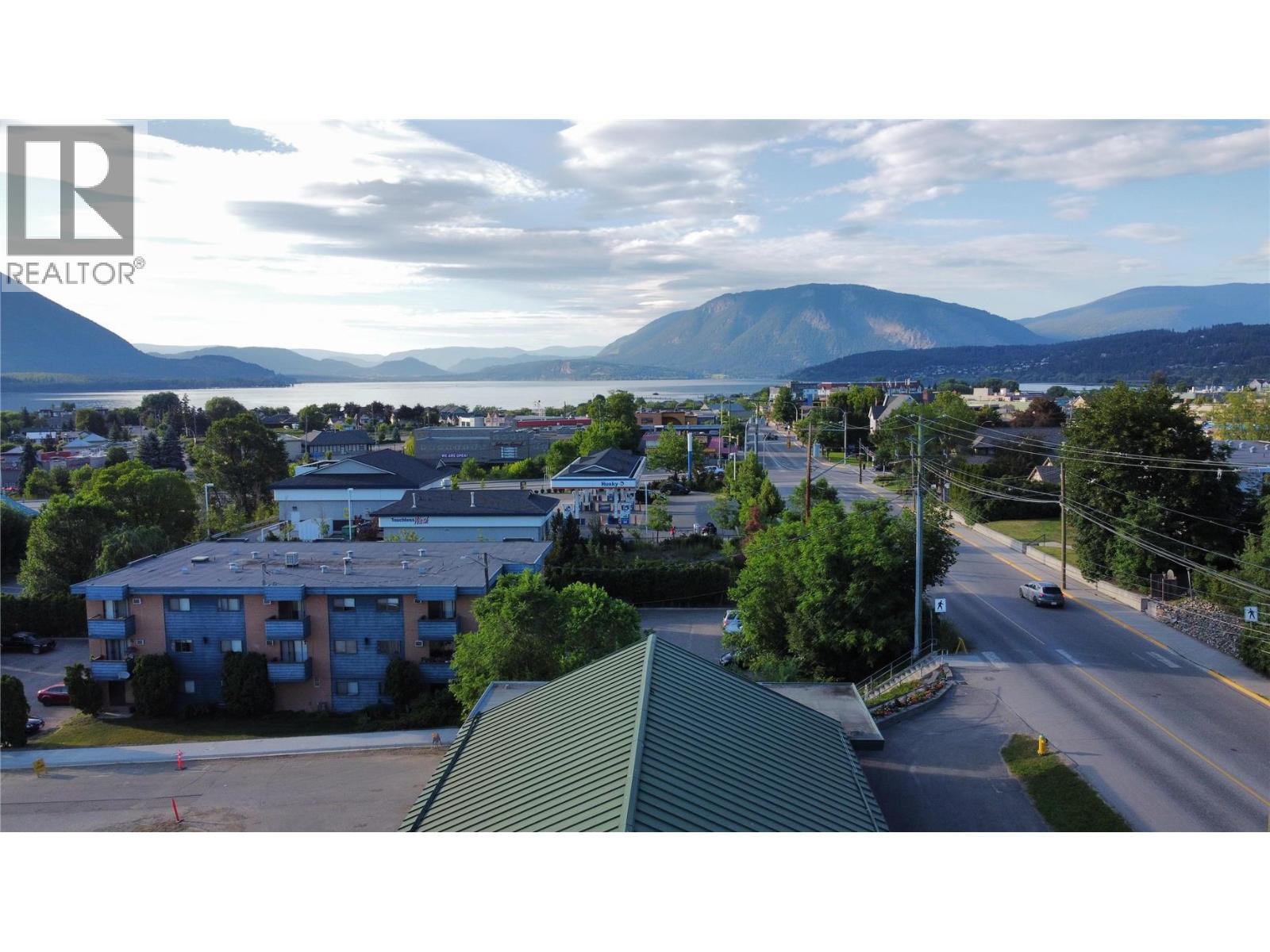  161 Shuswap Street Southwest, Salmon Arm
