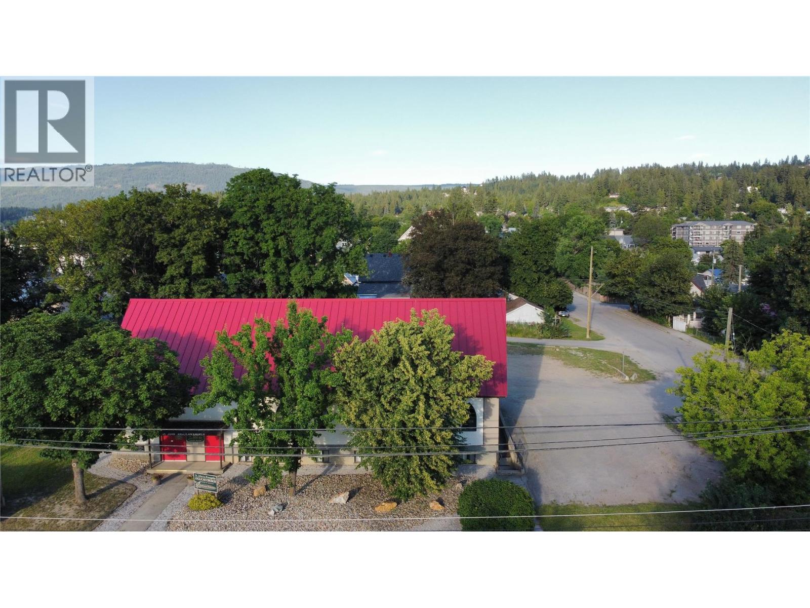  161 Shuswap Street Southwest, Salmon Arm