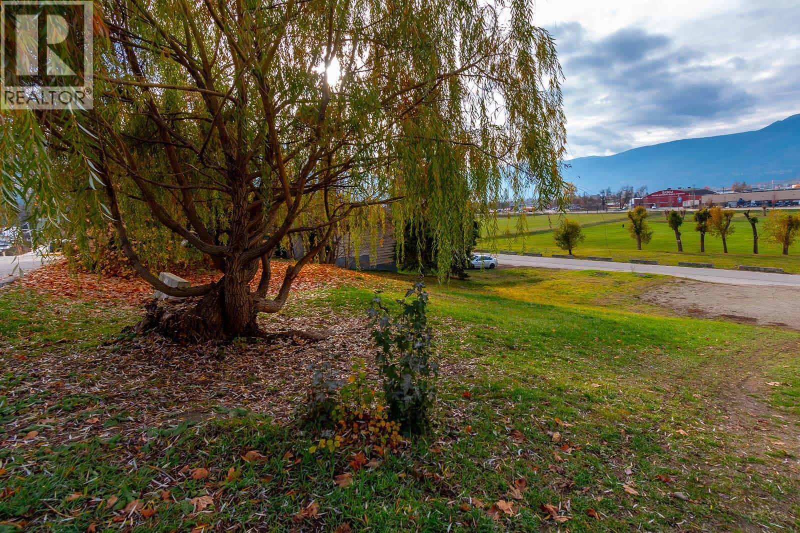 161 Shuswap Street Southwest, Salmon Arm