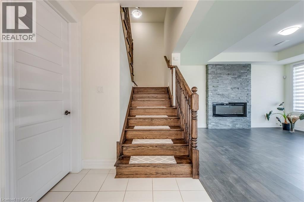 155 GROVEWOOD Common, Oakville, Ontario, L6H0X5 — Photo 12