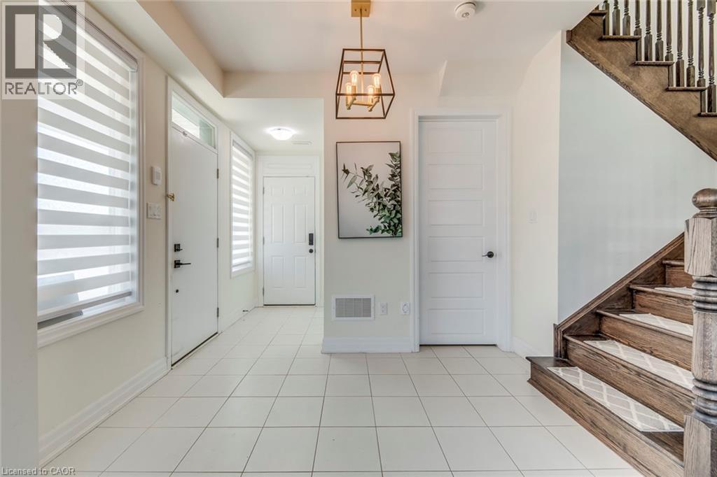 155 GROVEWOOD Common, Oakville, Ontario, L6H0X5 — Photo 5