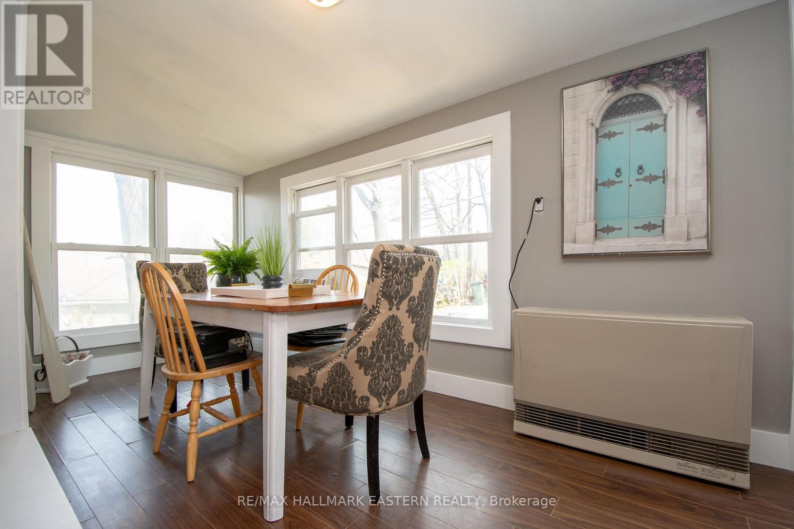 2305 THURSTONIA ROAD - 10