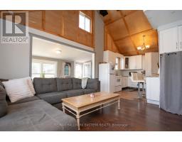 Living room - 2305 Thurstonia Road, Kawartha Lakes, ON K0M1L0 Photo 7