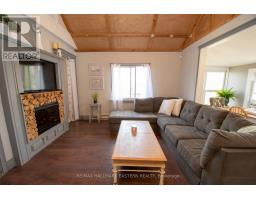 2305 Thurstonia Road, Kawartha Lakes, ON K0M1L0 Photo 9