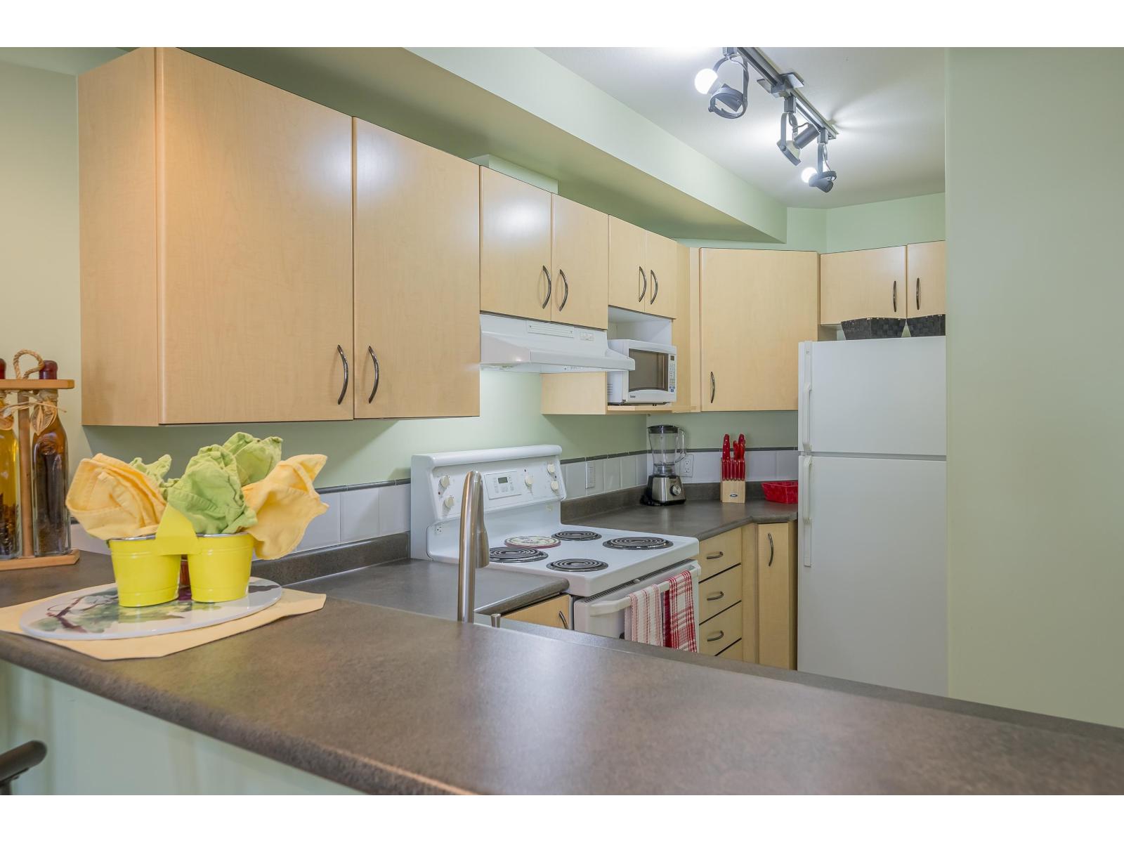 303 20200 56 AVENUE, Langley