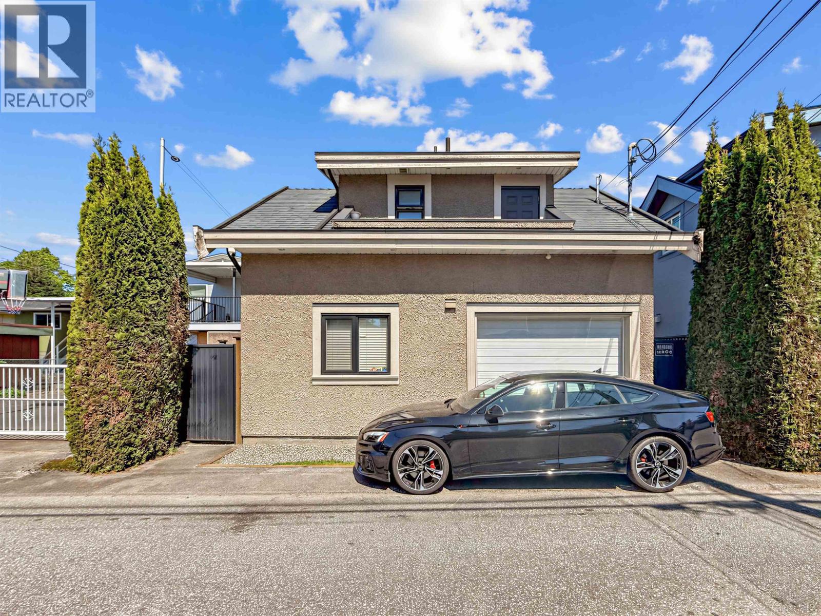 10 Bed, 7 Bath House for Sale in Vancouver – 2456 E 45TH AVENUE, Vancouver - Image 37