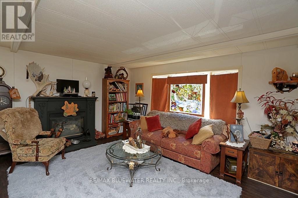 35 PEBBLE BEACH PARKWAY - 6