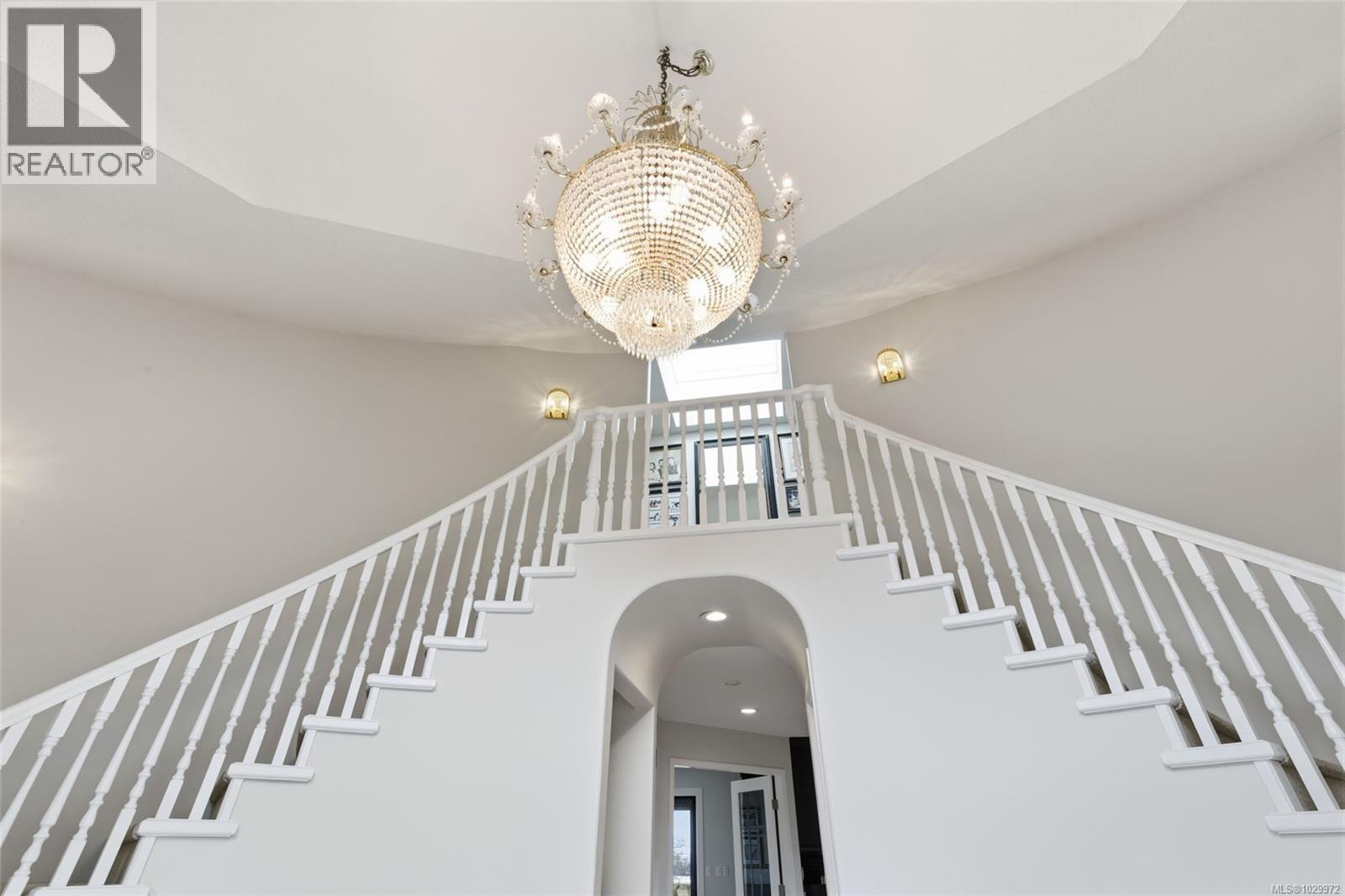 296 Cilaire Dr - 35