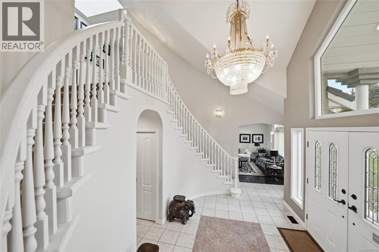 296 Cilaire Dr - 95