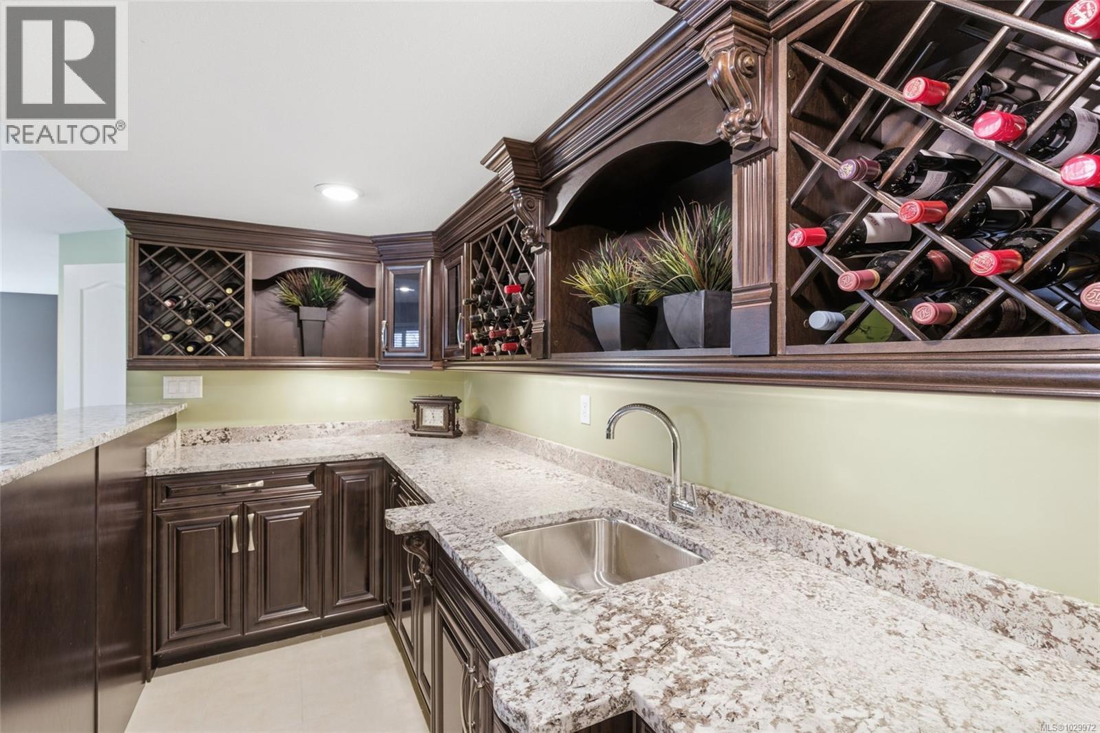 296 Cilaire Dr - 52