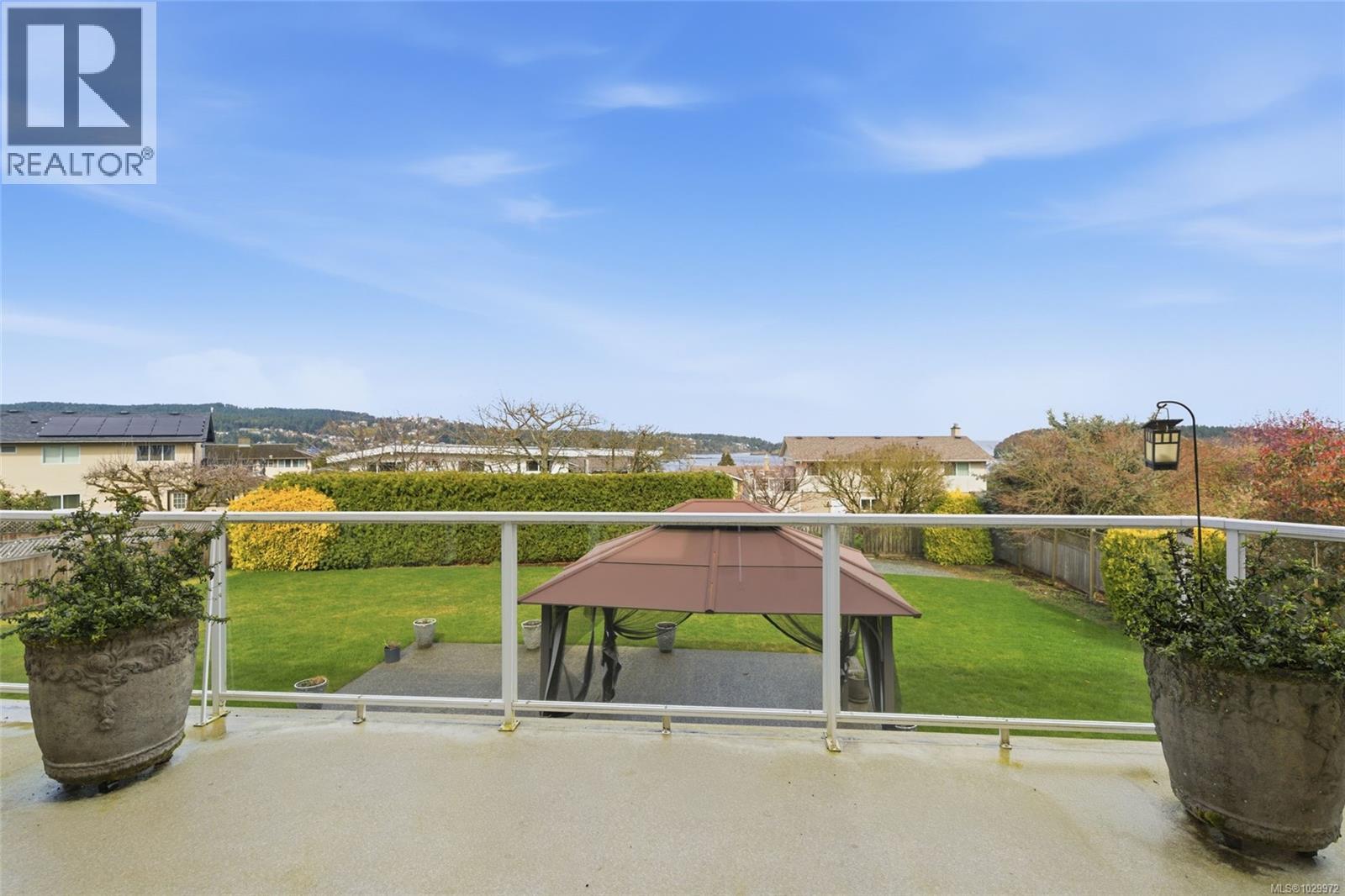296 Cilaire Dr - 33