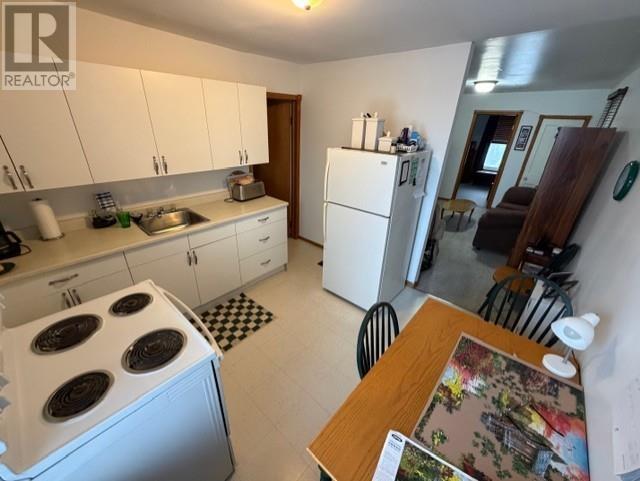 347 Syndicate AVE N - 13
