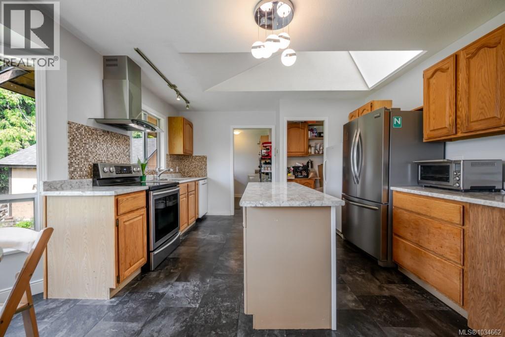 981 Pratt Rd - 12