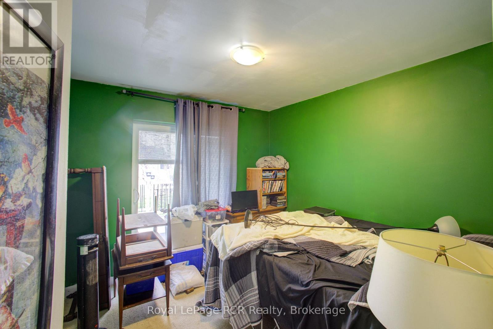 460 DOMVILLE STREET - 16