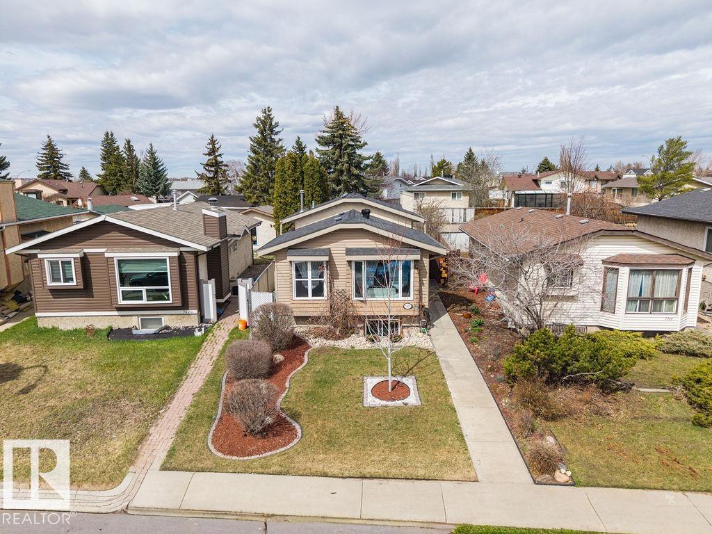 7422 188 ST NW - 3