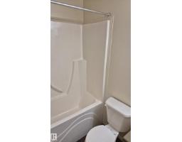 #114 2430 Guardian Rd Nw, Edmonton, AB T5T2P5 Photo 9