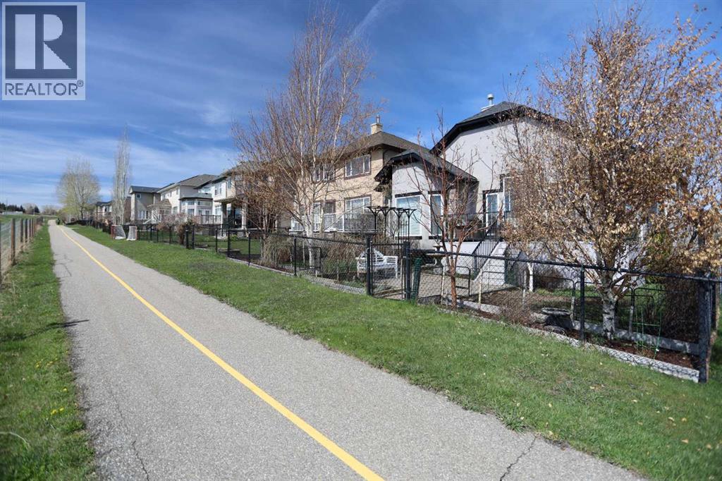92 Sherwood Rise NW - 4
