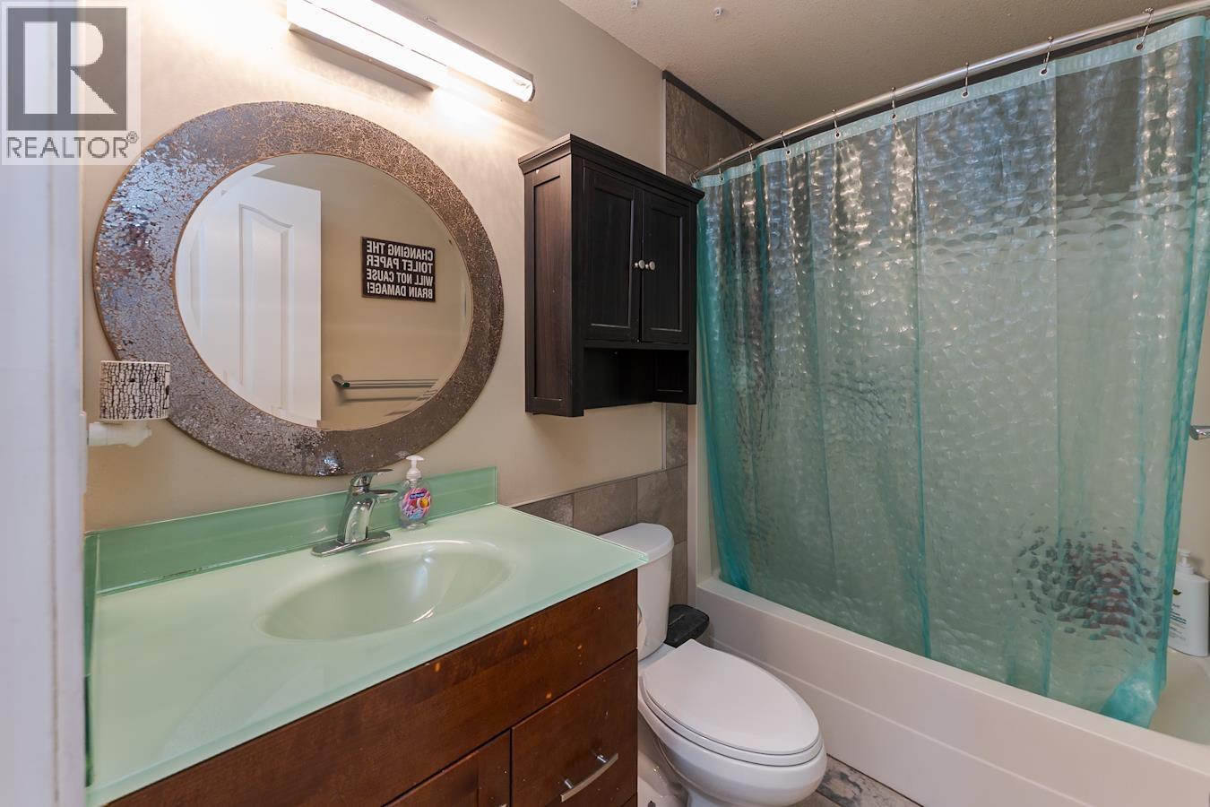 1467 VILLAGE AVENUE - 18