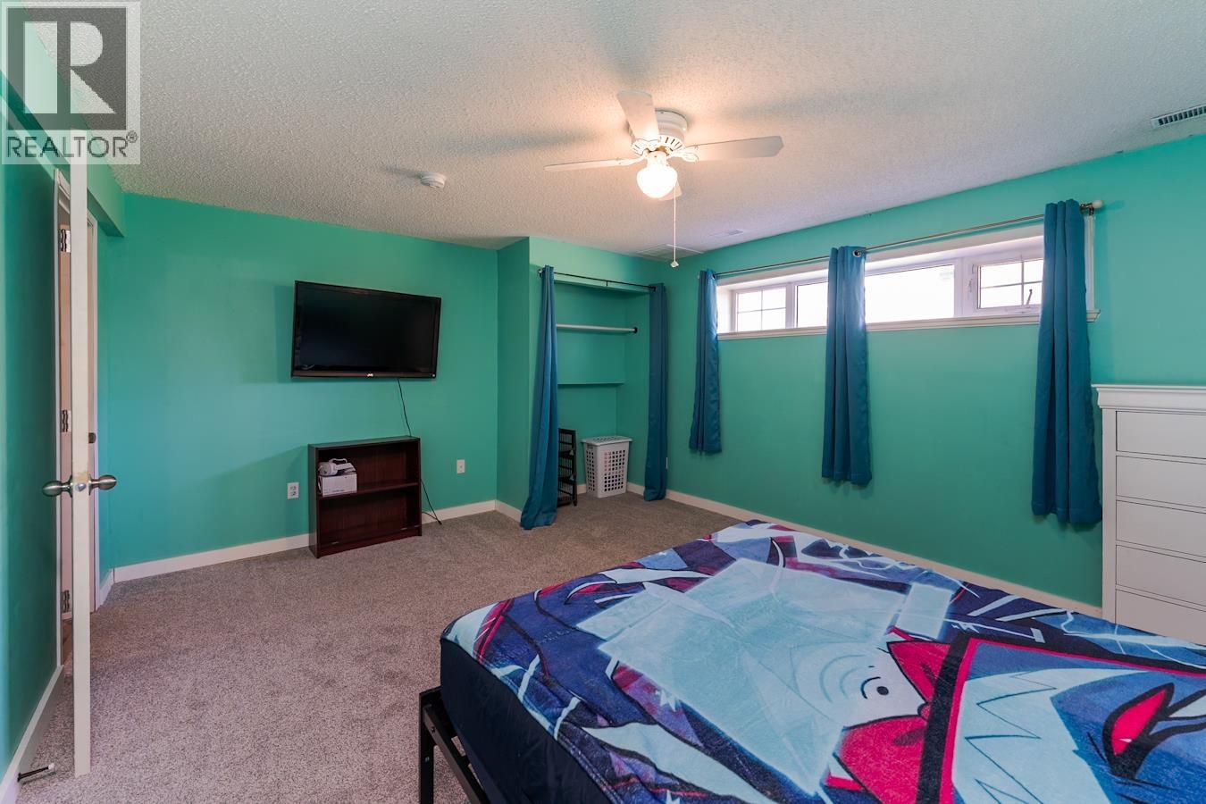 1467 VILLAGE AVENUE - 28