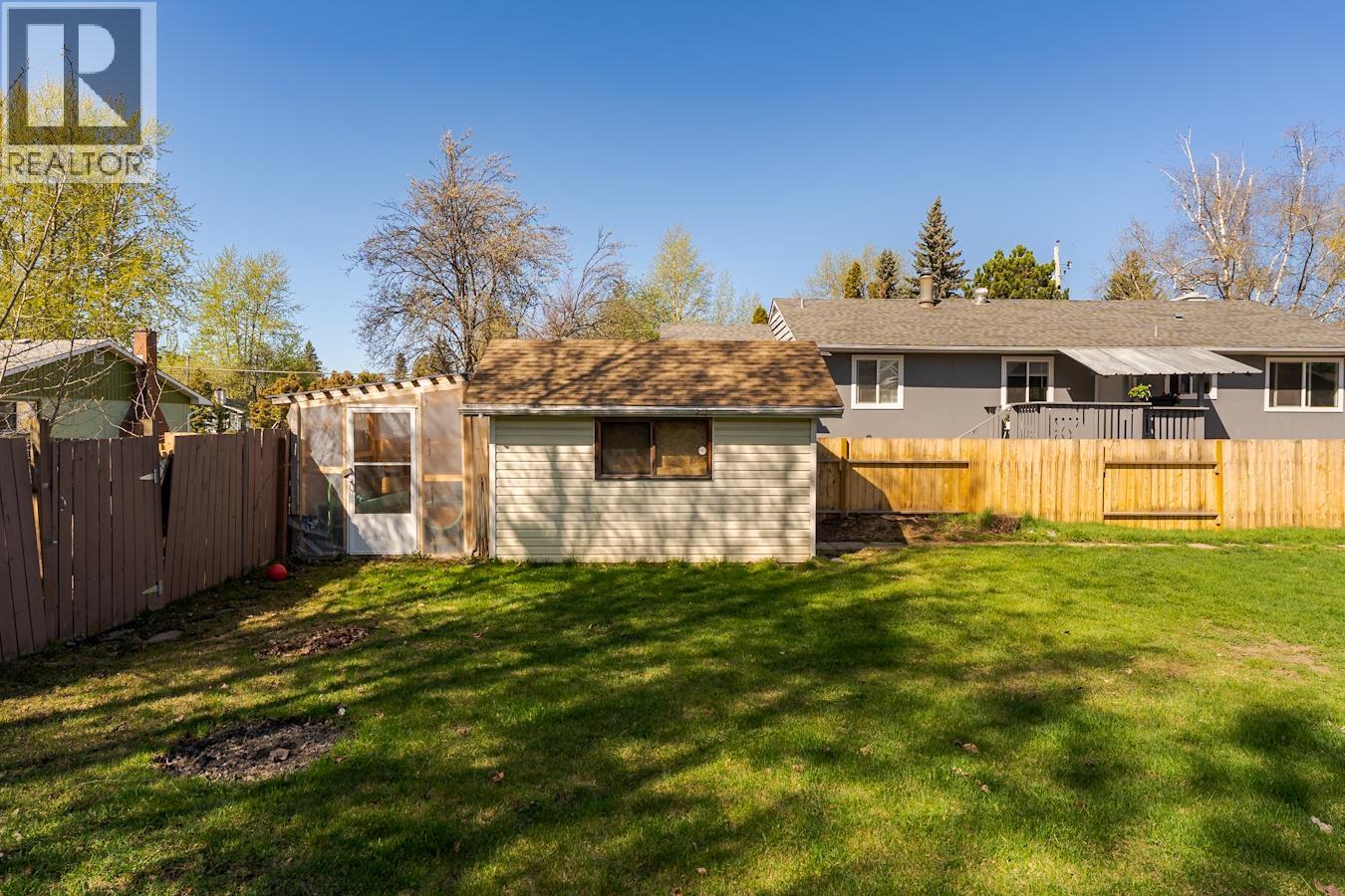 1467 VILLAGE AVENUE - 39