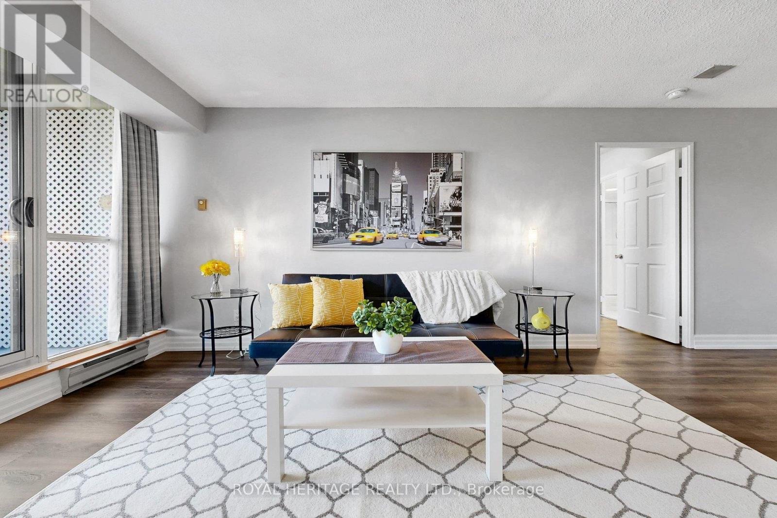 #207 20 GUILDWOOD PARKWAY - 12