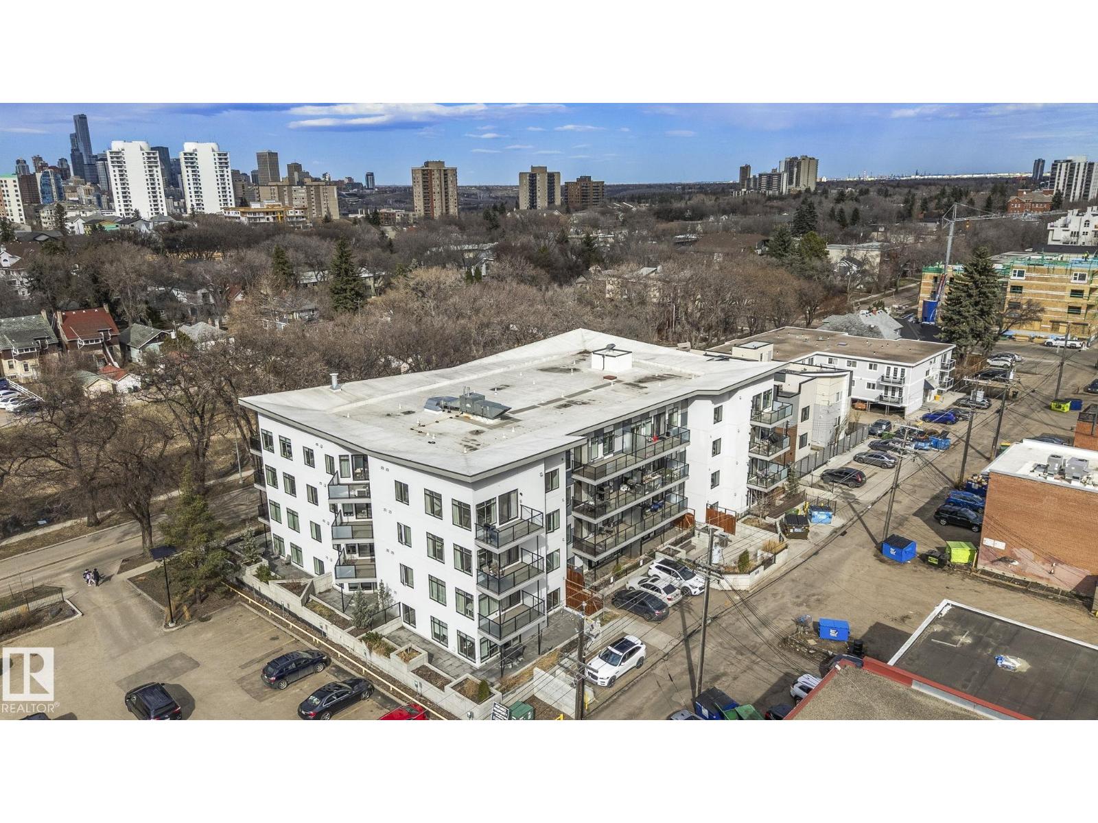 #403 10837 83 AV NW NW, Edmonton