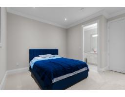 13183 19a Avenue, Surrey, BC V4A9M9 Photo 18