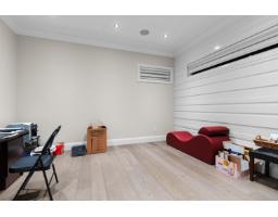 13183 19a Avenue, Surrey, BC V4A9M9 Photo 16
