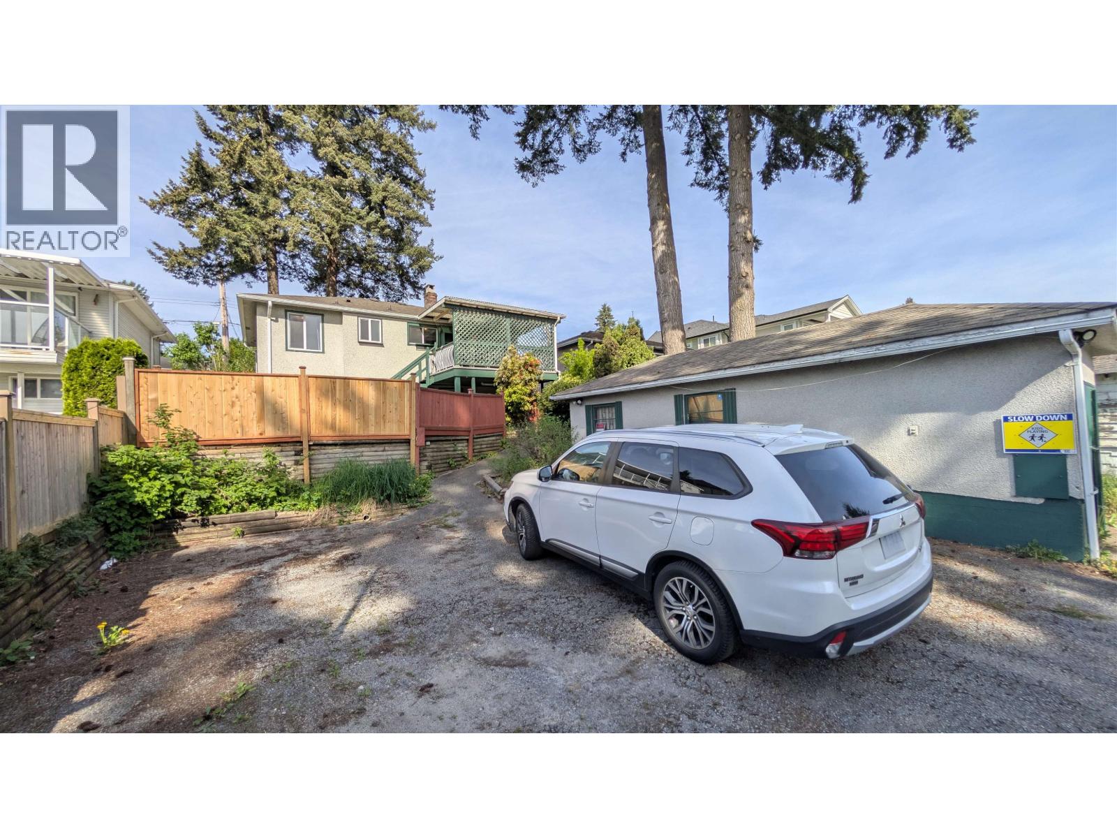 454 WILSON STREET