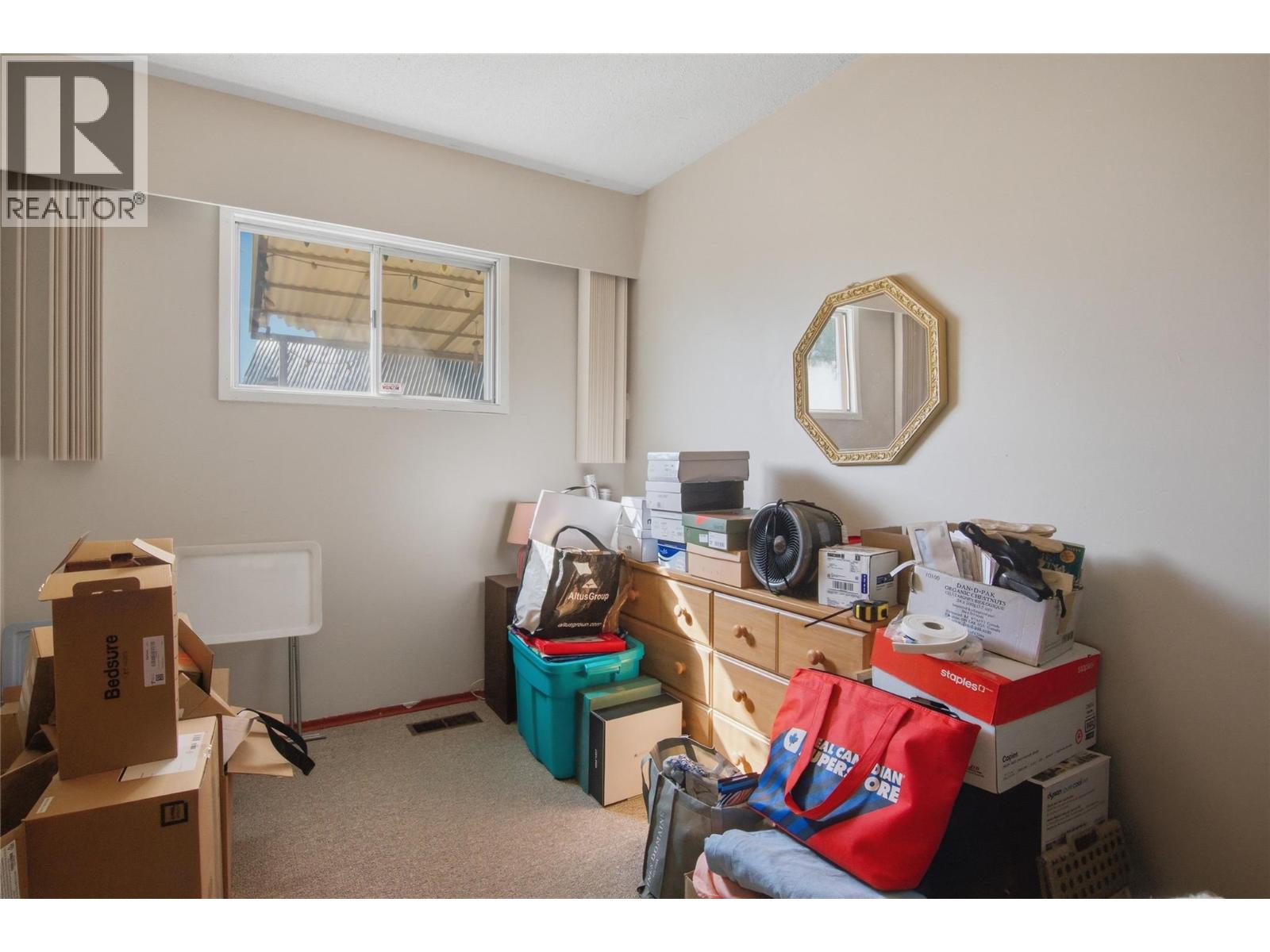 236 Spruce Avenue - 14