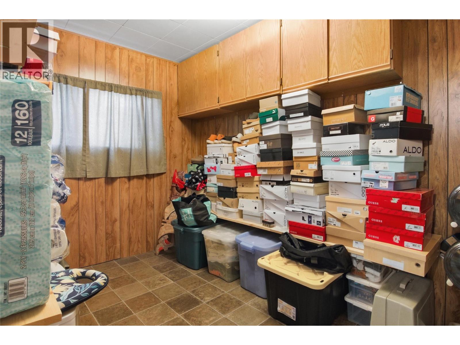 236 Spruce Avenue - 9