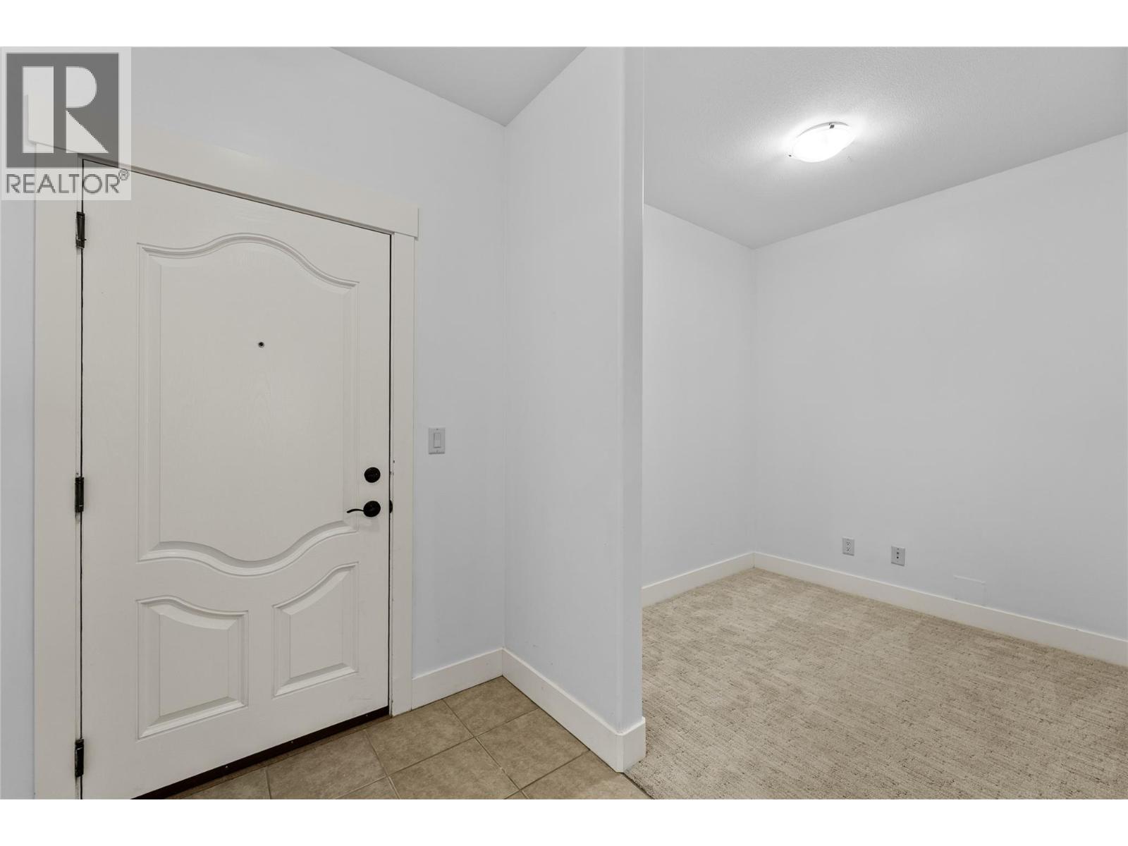 #204 795 McGill Road - 21