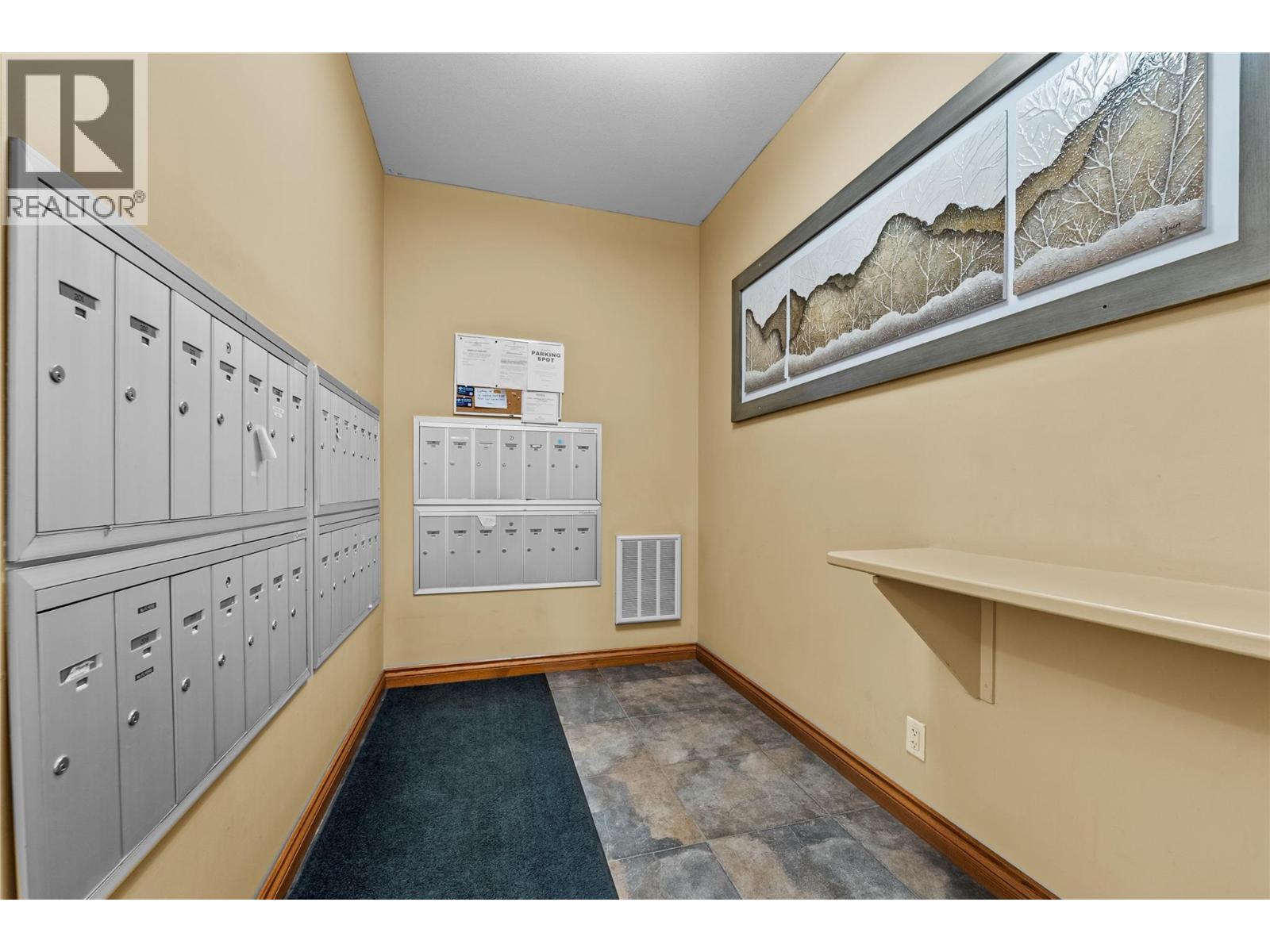 #204 795 McGill Road - 26