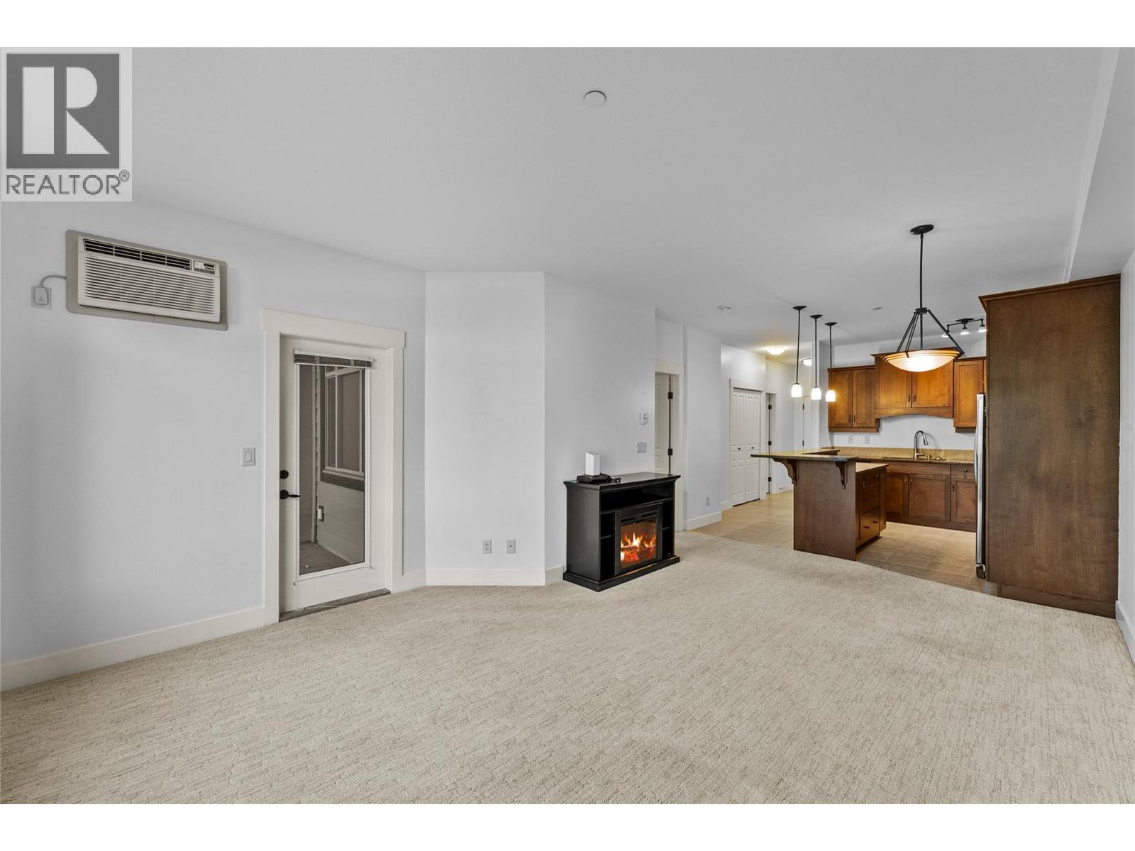 #204 795 McGill Road - 9