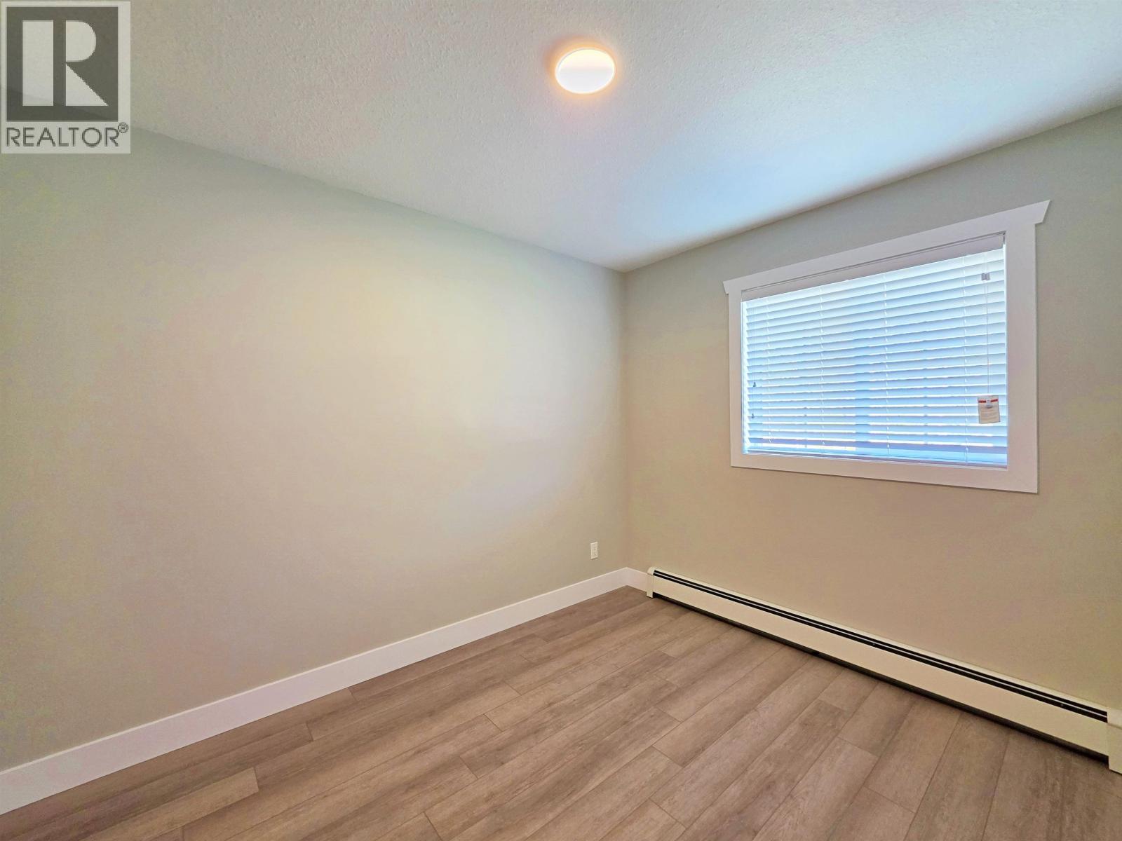 947 LAUREL ROAD - 17
