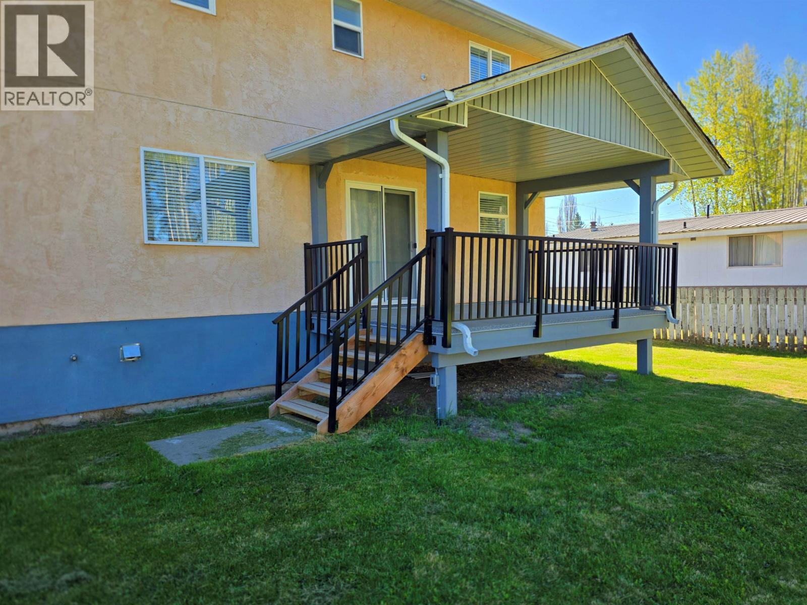 947 LAUREL ROAD - 35