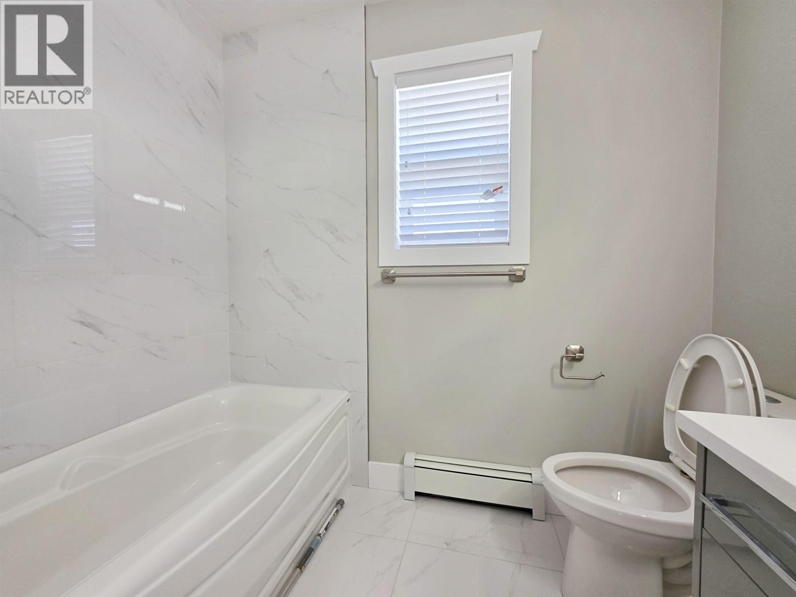 947 LAUREL ROAD - 15