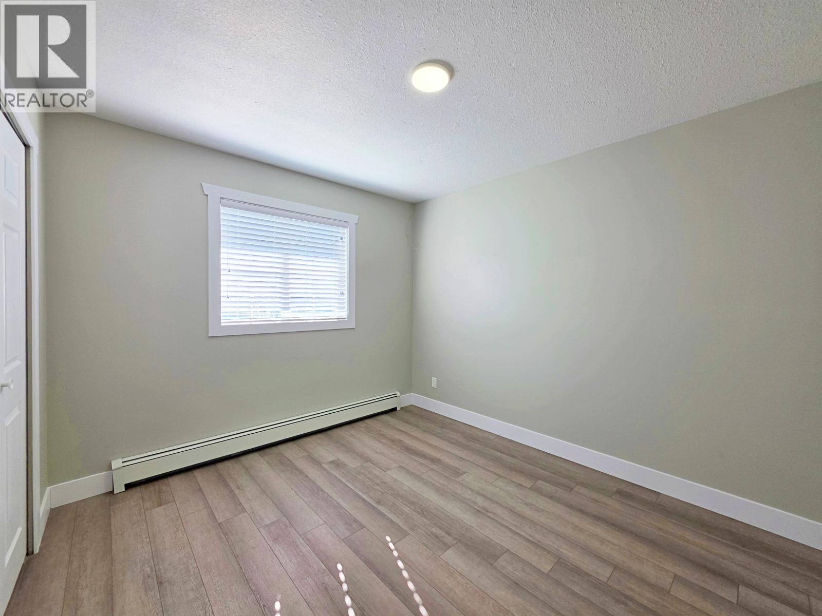 947 LAUREL ROAD - 16