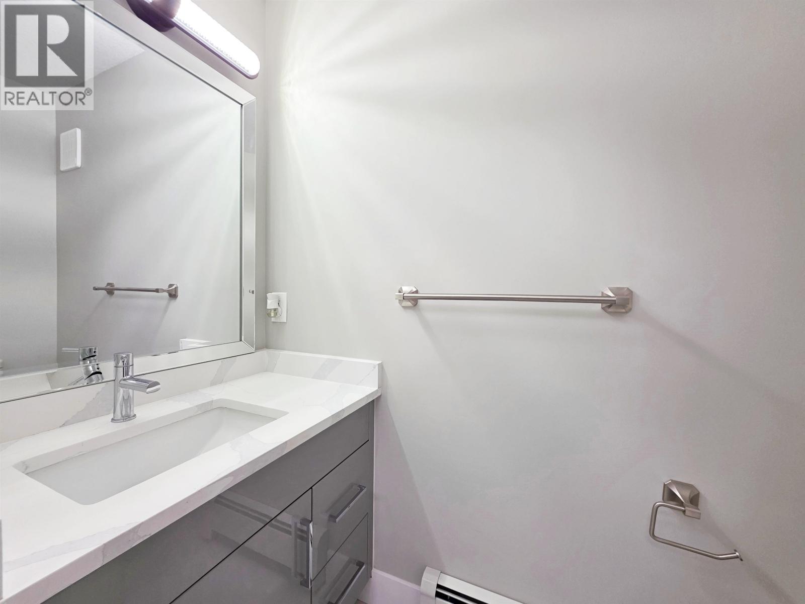 947 LAUREL ROAD - 8