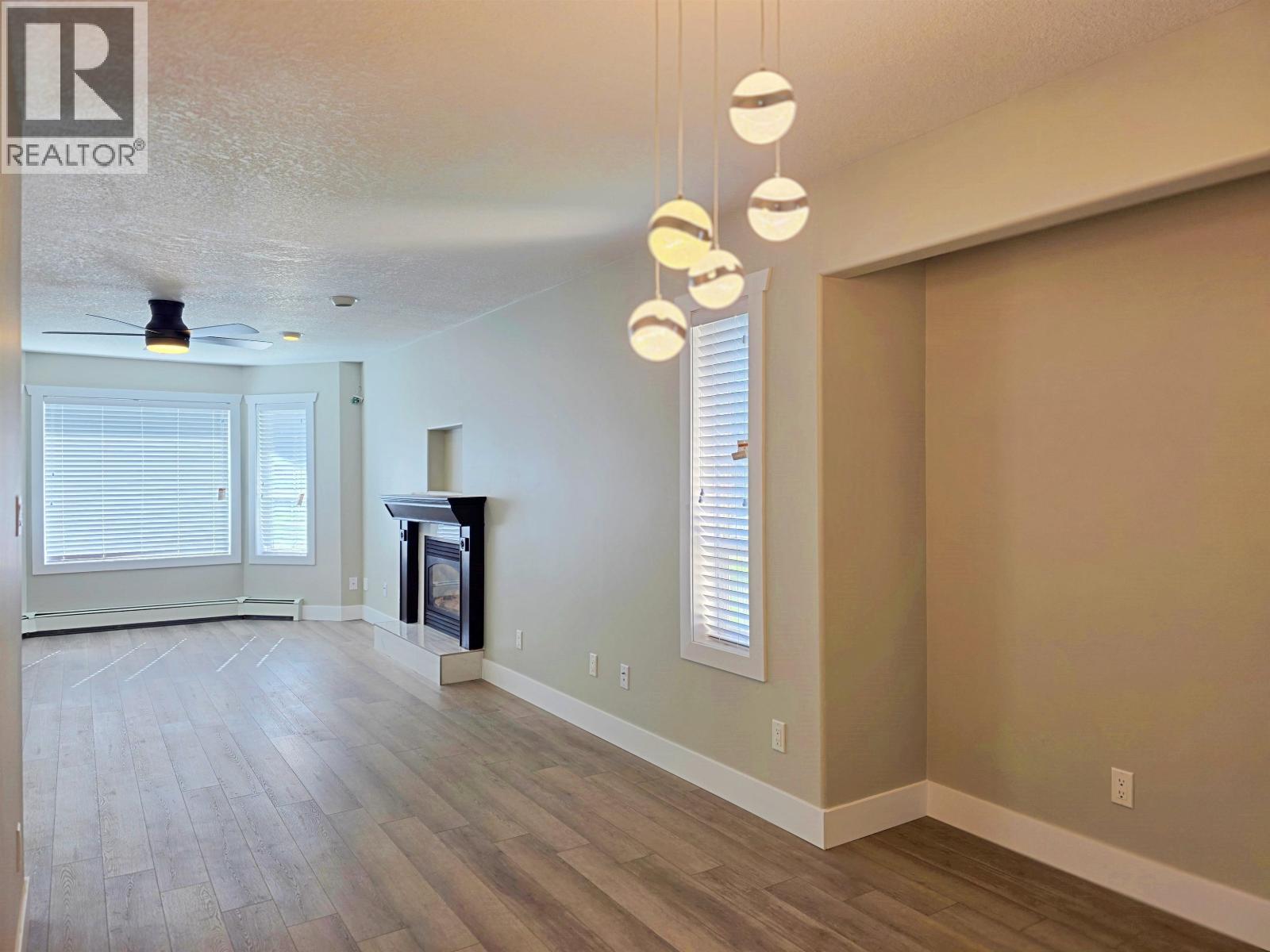 947 LAUREL ROAD - 5