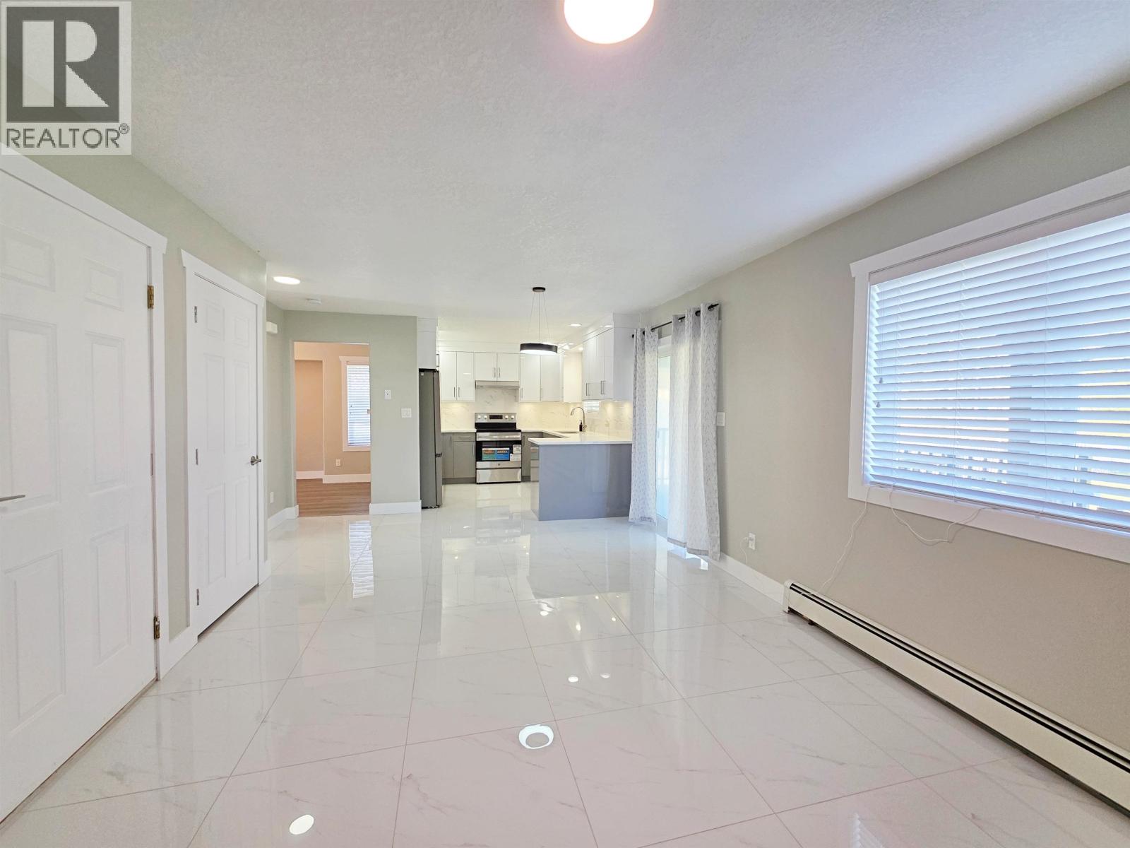 947 LAUREL ROAD - 10