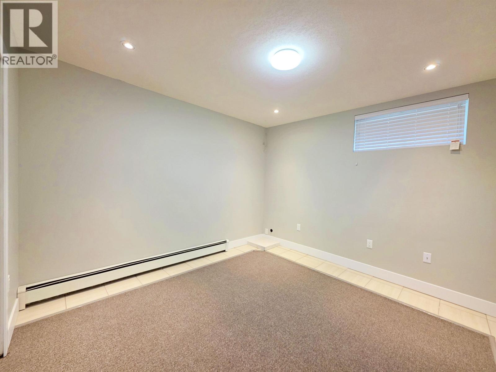 947 LAUREL ROAD - 19