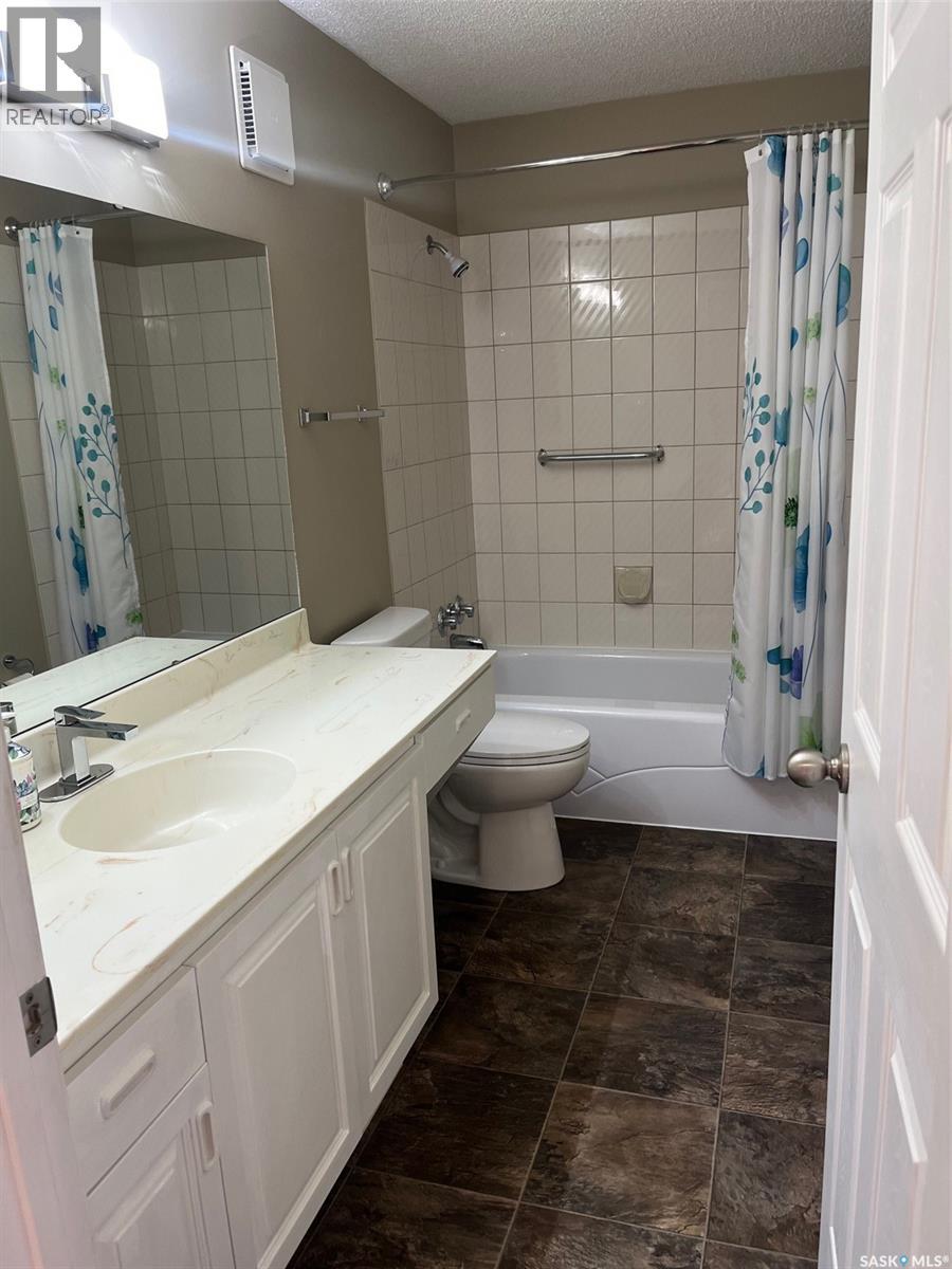 #304 408 Heritage DRIVE - 10