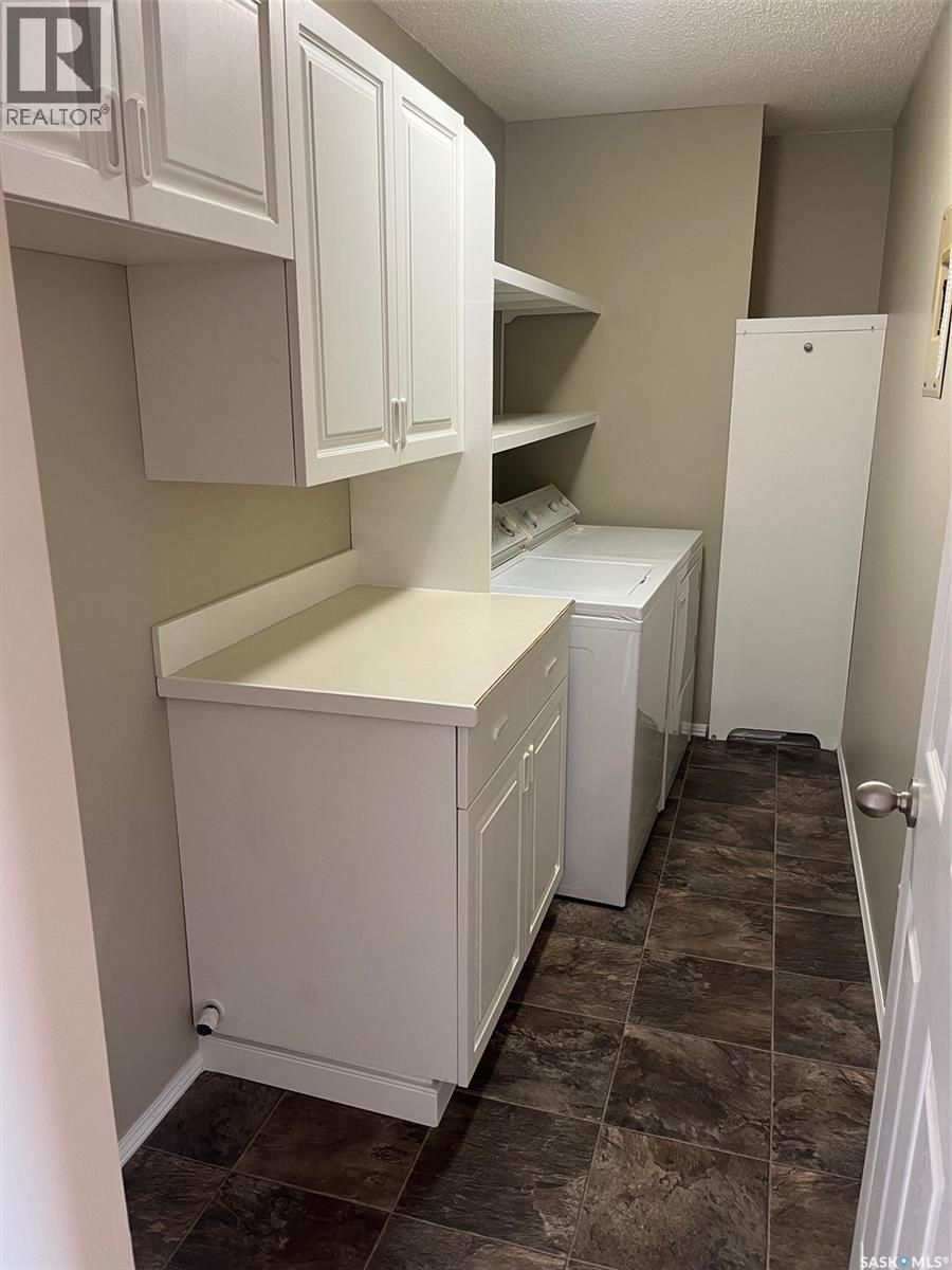 #304 408 Heritage DRIVE - 14