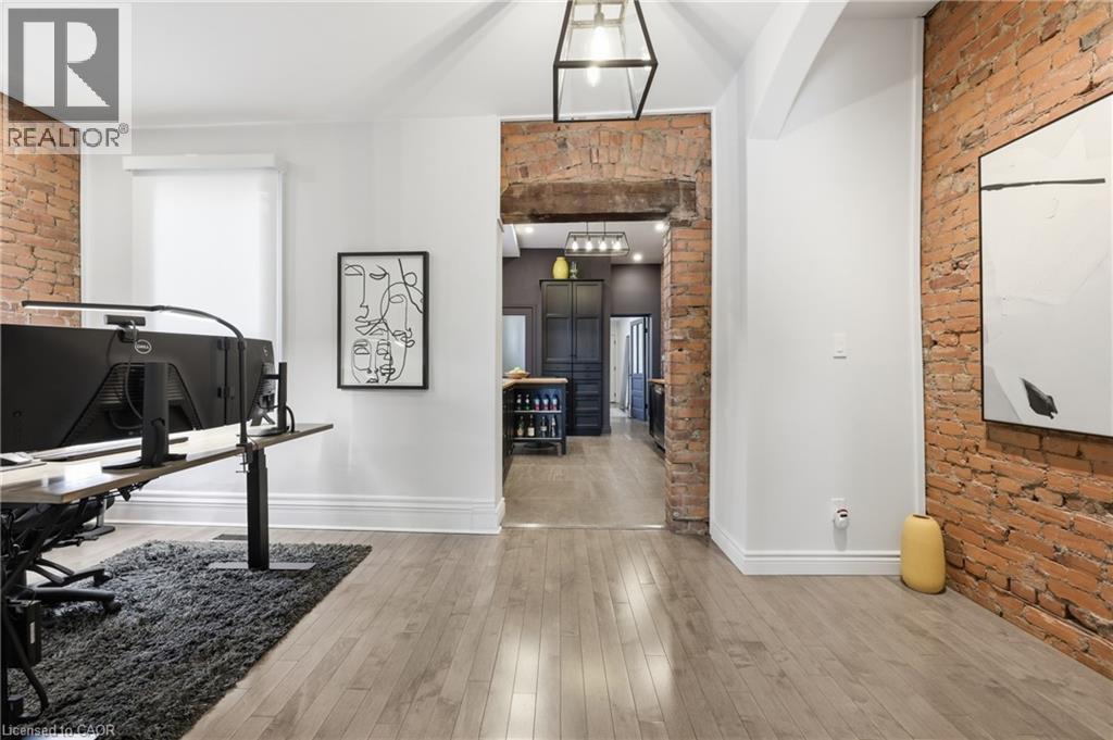 252 KING Street W, Hamilton, Ontario, L8P1A9 — Photo 15