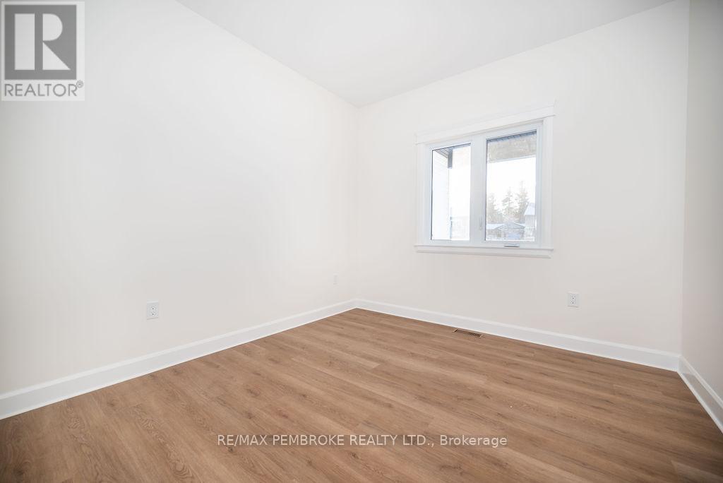 18 DURANT STREET - 6