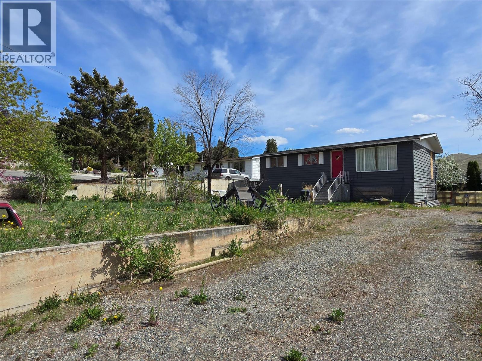 1528 VALLEYVIEW Crescent - photo 2
