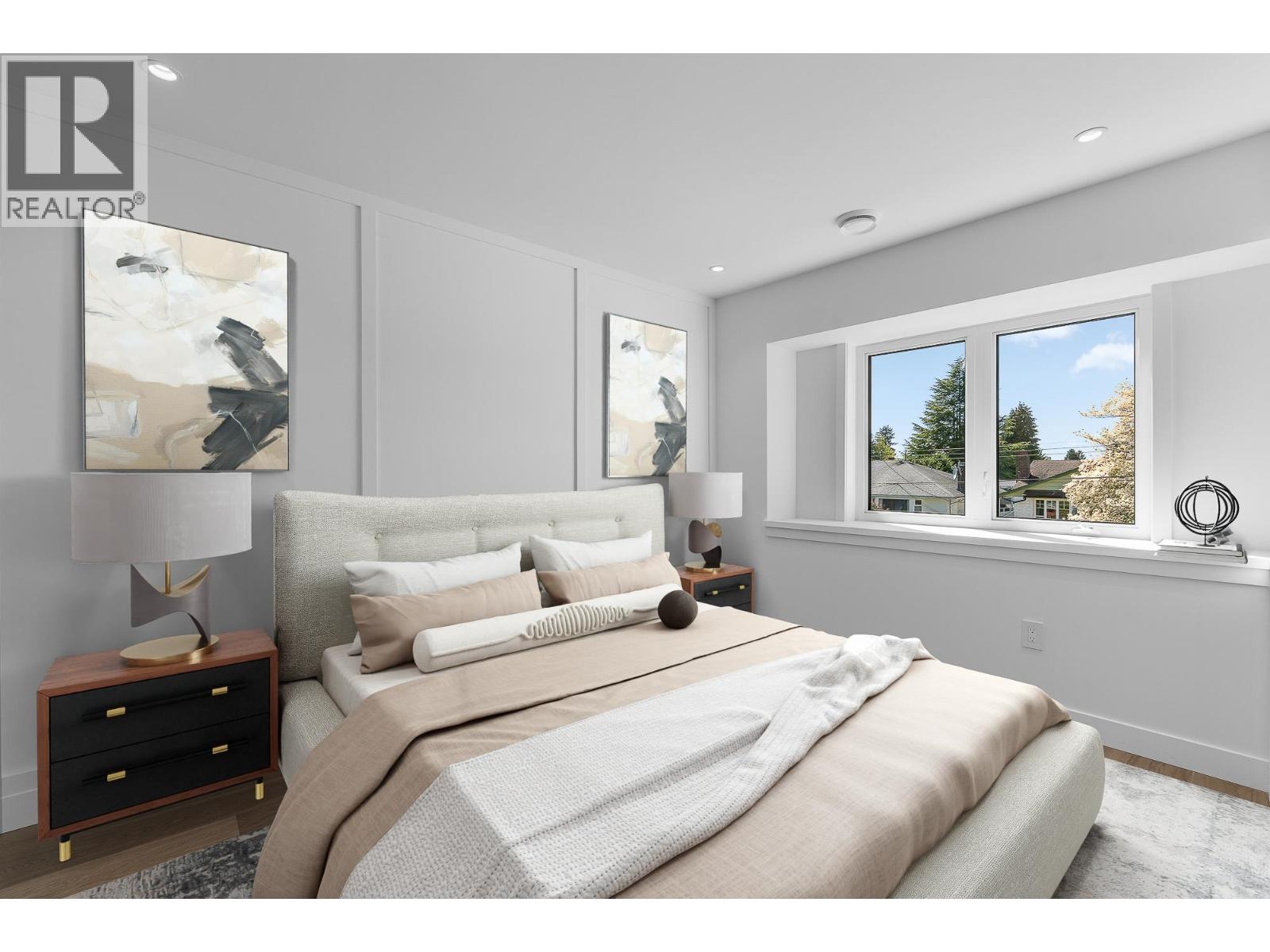 1 1860 MOORE AVENUE, Burnaby
