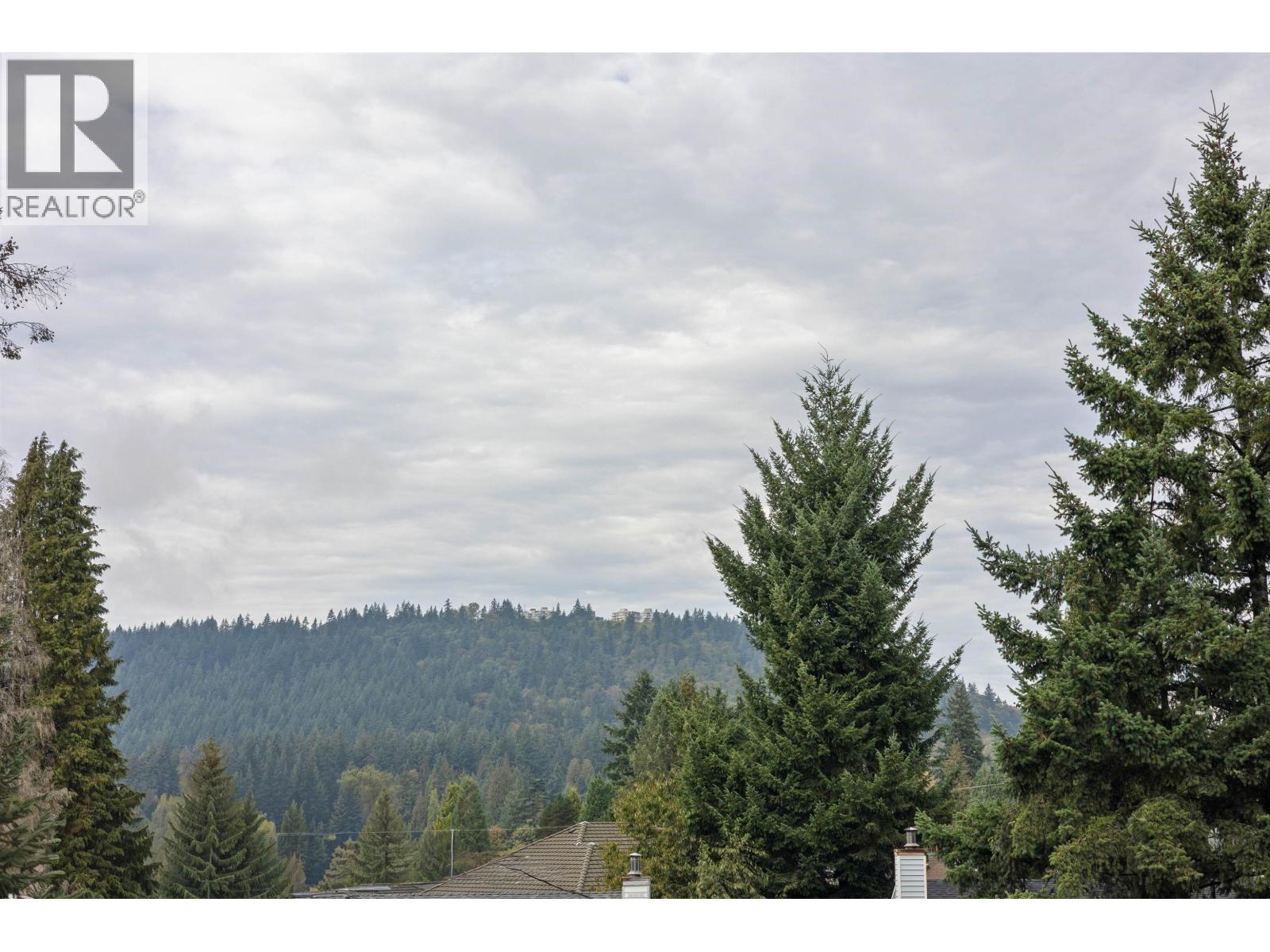 308 741 ANSKAR COURT, Coquitlam