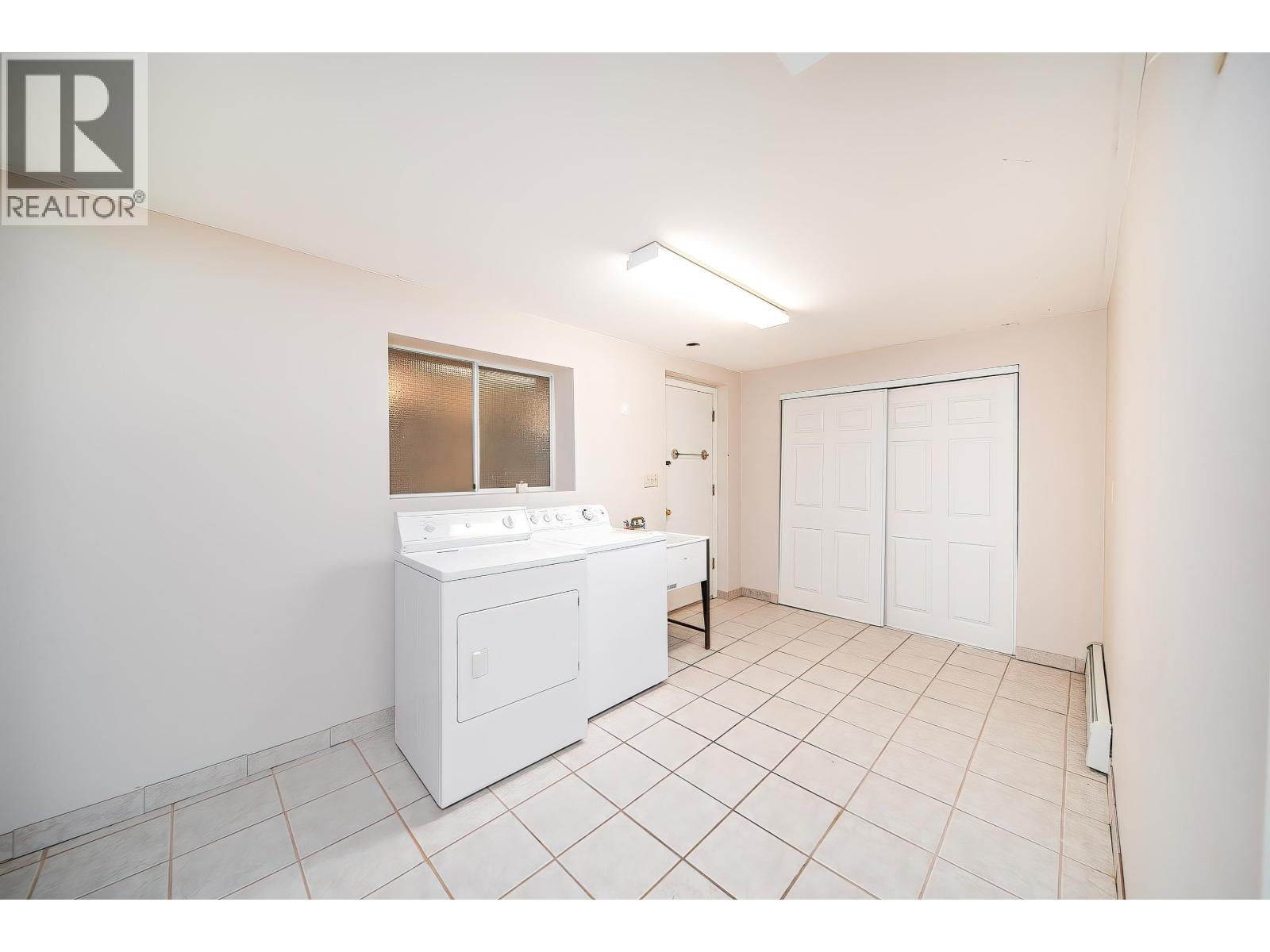 5 Bed, 3 Bath House for Sale in Burnaby – 951 EVERETT CRESCENT, Burnaby - Image 21